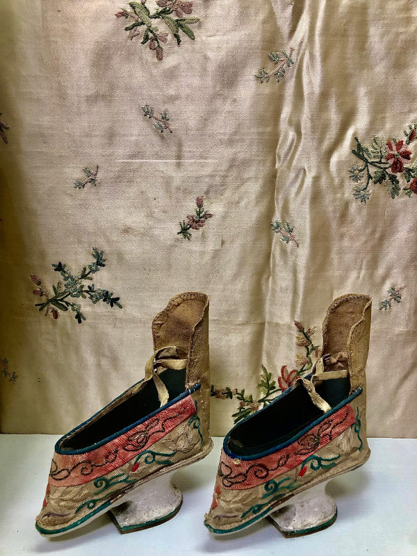 Tiny Shoes, Villa Ephrussi de Rothschild, Villefranche sur Mer, All Things French