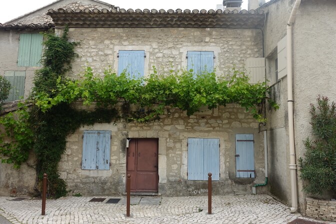 Heaven in Saint-Rémy-de-Provence. All Things French. French House