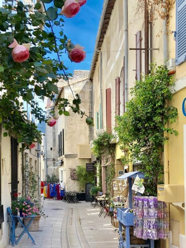 Heaven in Saint-Rémy-de-Provence. All Things French. Streetscape