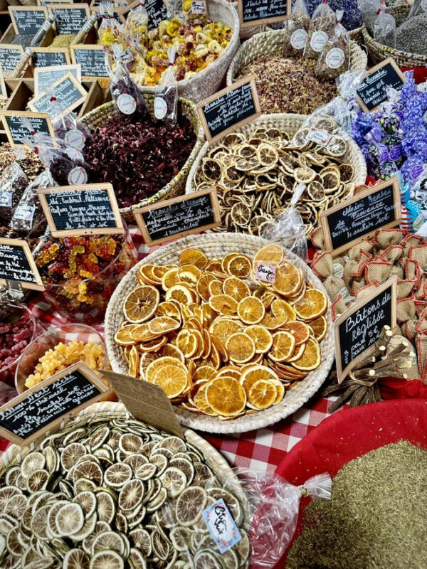 Discover Antibes on the Riviera. Dried Fruit