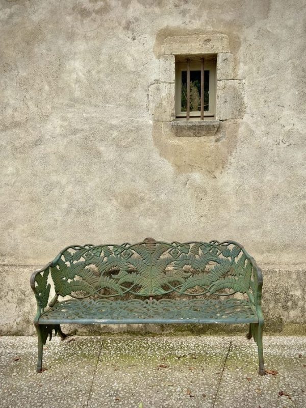 Eygalieres Bench