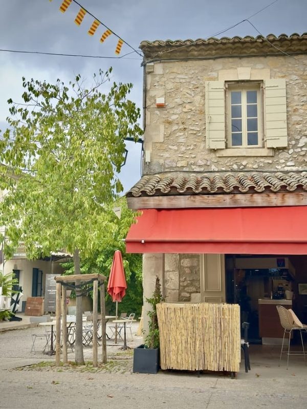 Eygalieres Cafe opening